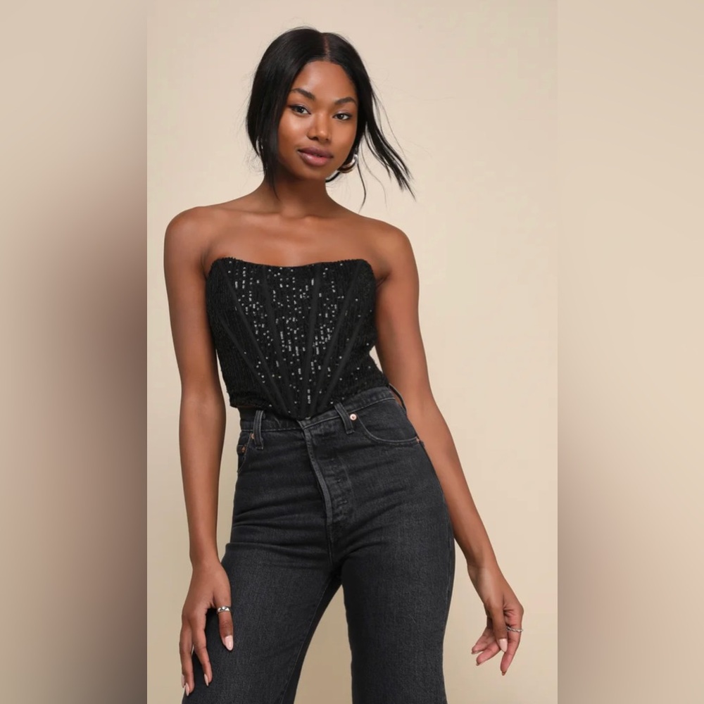 NWT Lulu’s Sparkling Temptation Black Sequin Strapless Bustier Crop Top